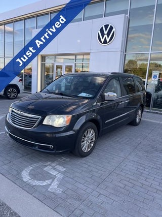2014 Chrysler Town &amp; Country Limited