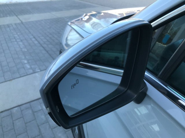 2018 Volkswagen Tiguan SEL