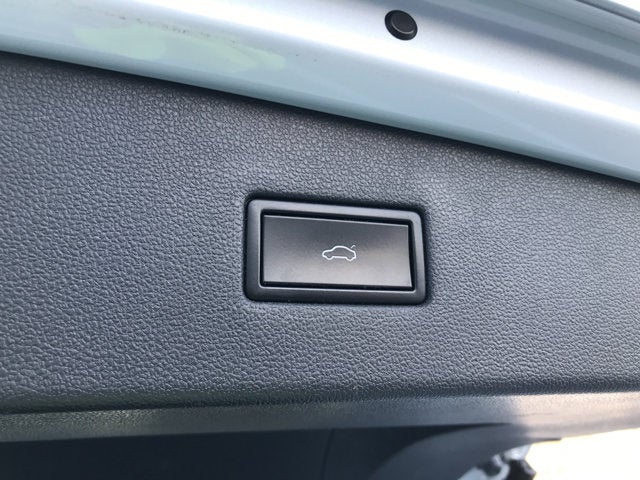 2018 Volkswagen Tiguan SEL