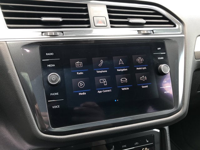 2022 Volkswagen Tiguan SE