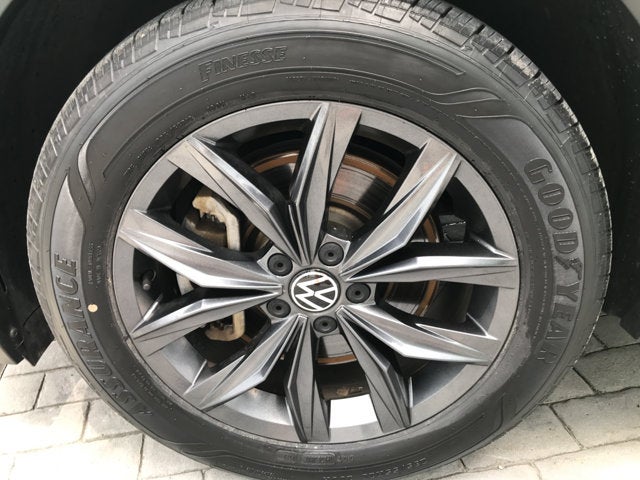 2022 Volkswagen Tiguan SE
