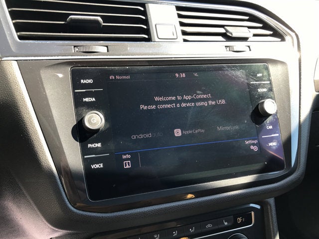 2018 Volkswagen Tiguan SE