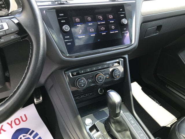 2020 Volkswagen Tiguan SE R-Line Black