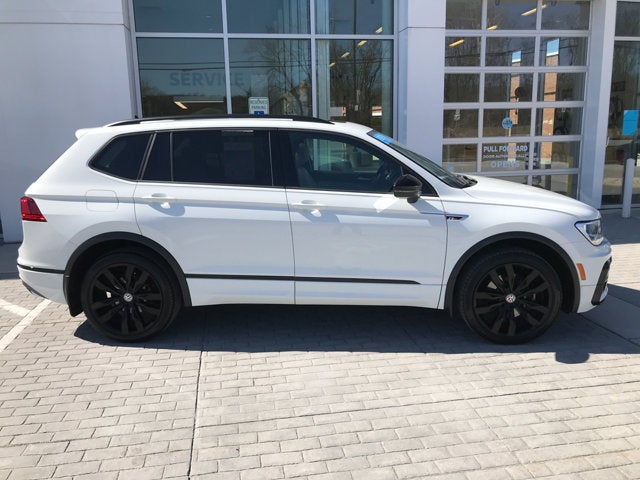 2020 Volkswagen Tiguan SE R-Line Black