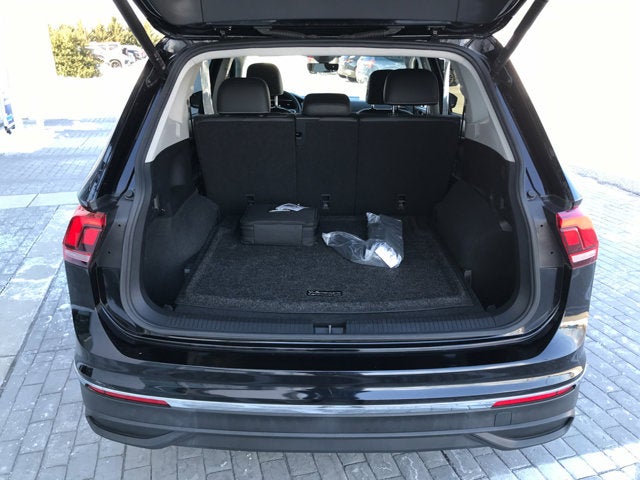 2022 Volkswagen Tiguan SE