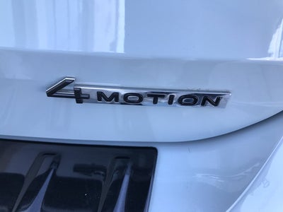 2025 Volkswagen Taos SE Black