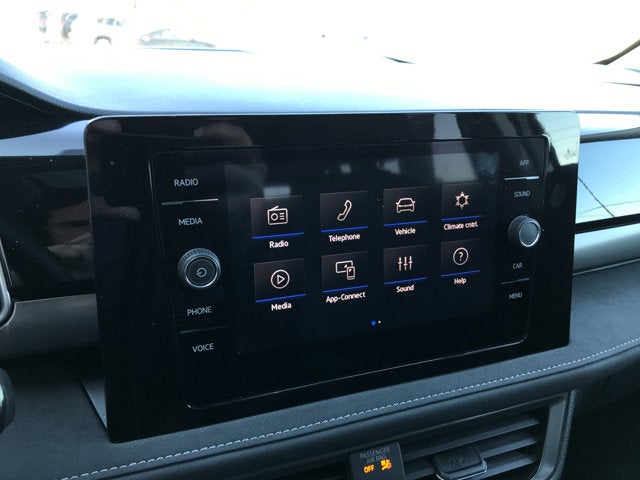 2025 Volkswagen Taos SE Black