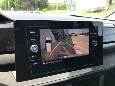 2025 Volkswagen Taos SE Black