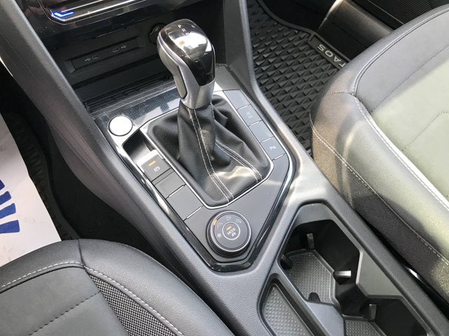 2025 Volkswagen Taos SE Black