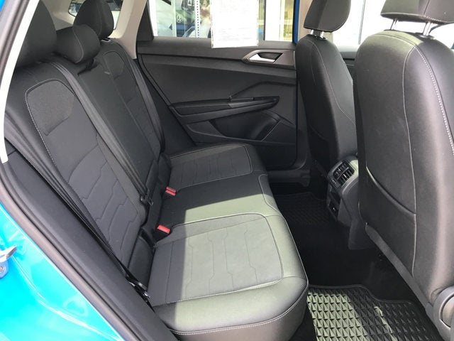 2025 Volkswagen Taos SE Black