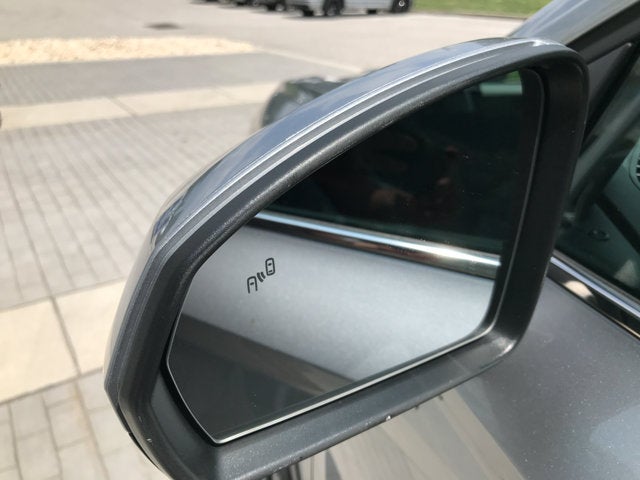 2023 Volkswagen Taos SEL