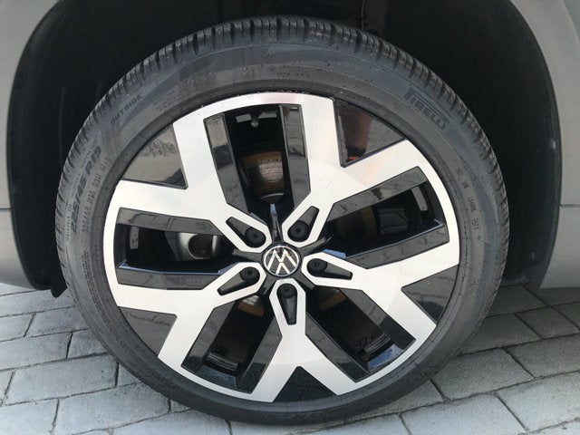 2023 Volkswagen Taos SEL