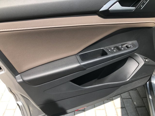 2023 Volkswagen Taos SEL