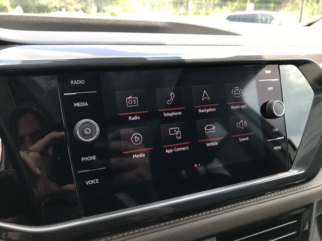 2023 Volkswagen Taos SEL