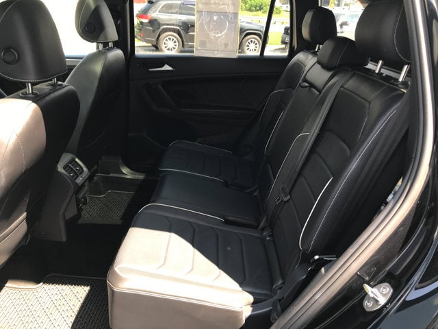 2023 Volkswagen Tiguan SEL R-Line