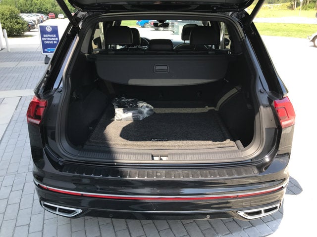 2023 Volkswagen Tiguan SEL R-Line