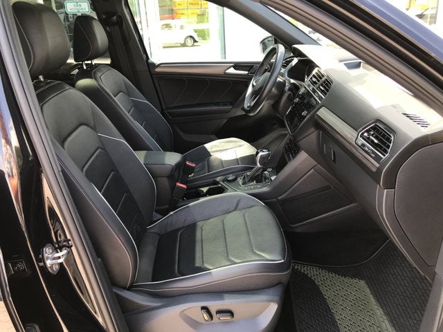 2023 Volkswagen Tiguan SEL R-Line