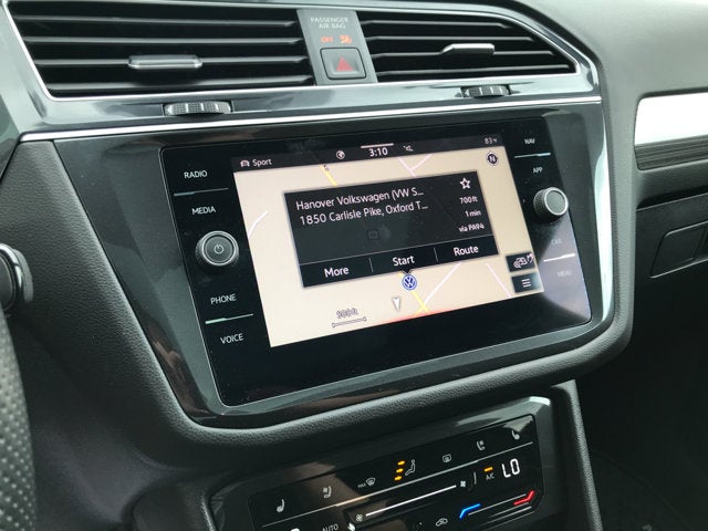 2024 Volkswagen Tiguan SEL R-Line