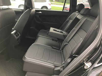 2024 Volkswagen Tiguan SEL R-Line