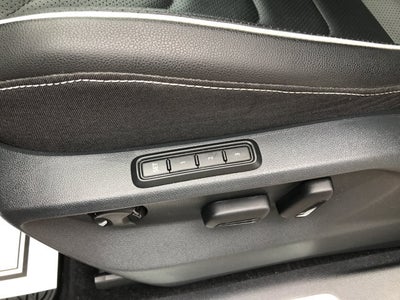 2024 Volkswagen Tiguan SEL R-Line