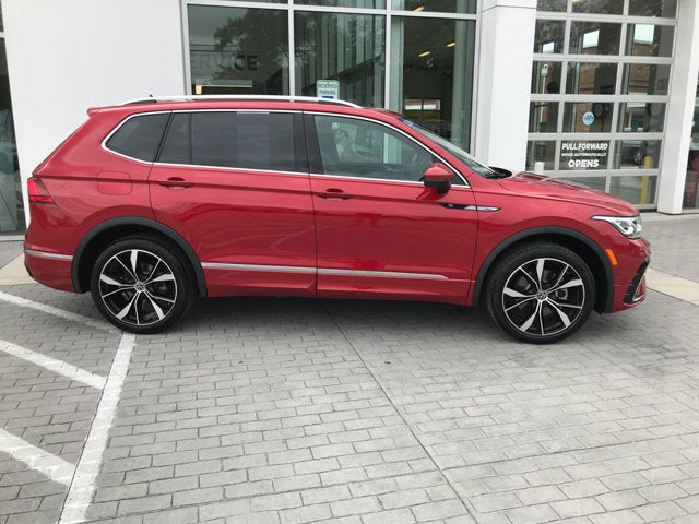 2024 Volkswagen Tiguan SEL R-Line