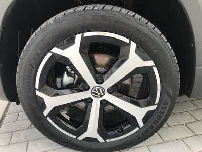 2025 Volkswagen Taos SEL
