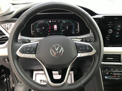 2025 Volkswagen Taos SEL