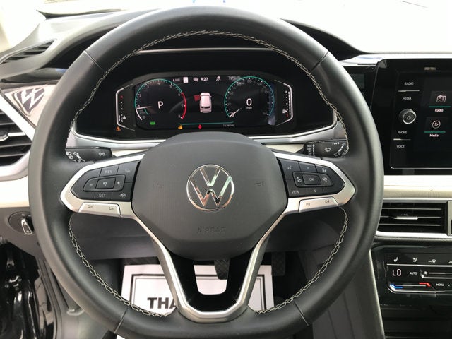 2025 Volkswagen Taos SEL