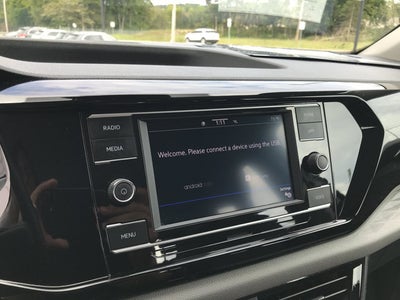 2024 Volkswagen Taos S