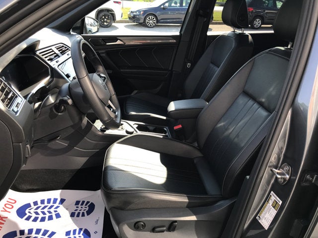 2022 Volkswagen Tiguan SE R-Line Black