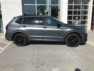 2022 Volkswagen Tiguan SE R-Line Black