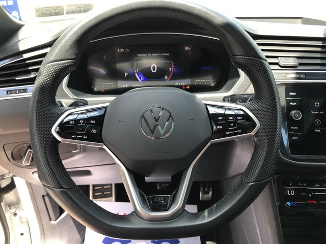 2023 Volkswagen Tiguan SE R-Line Black
