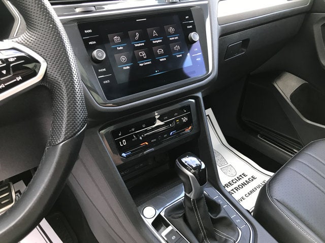 2022 Volkswagen Tiguan SE R-Line Black