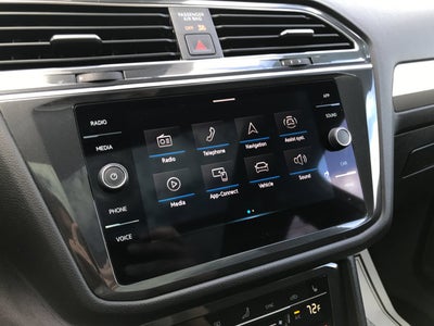 2022 Volkswagen Tiguan SE R-Line Black
