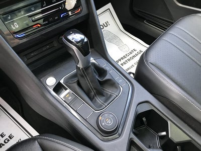 2022 Volkswagen Tiguan SE R-Line Black