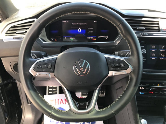 2023 Volkswagen Tiguan SE R-Line Black