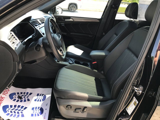 2023 Volkswagen Tiguan SE R-Line Black