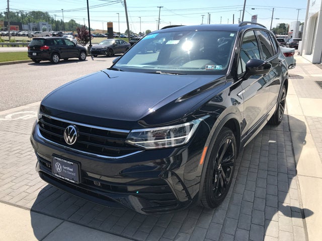 2023 Volkswagen Tiguan SE R-Line Black