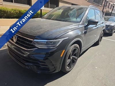 2023 Volkswagen Tiguan SE R-Line Black