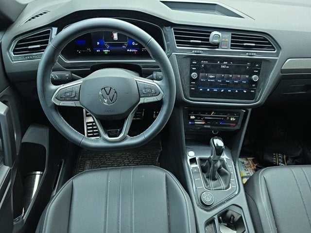 2023 Volkswagen Tiguan SE R-Line Black