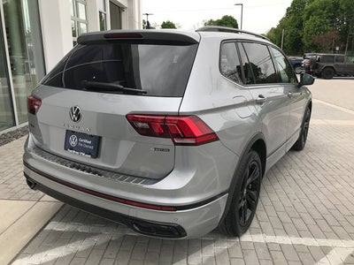 2024 Volkswagen Tiguan SE R-Line Black