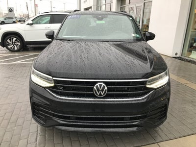 2022 Volkswagen Tiguan SE R-Line Black