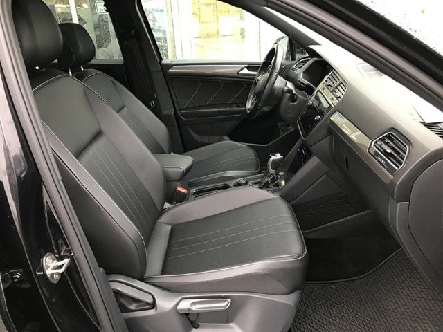 2022 Volkswagen Tiguan SE R-Line Black