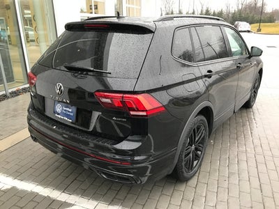 2022 Volkswagen Tiguan SE R-Line Black