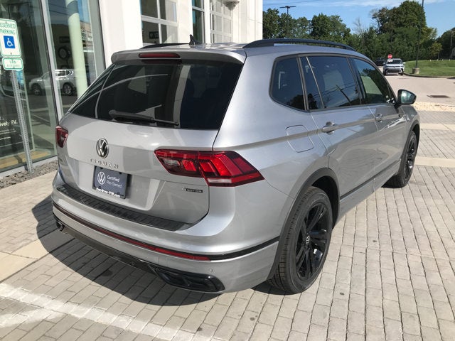 2023 Volkswagen Tiguan SE R-Line Black