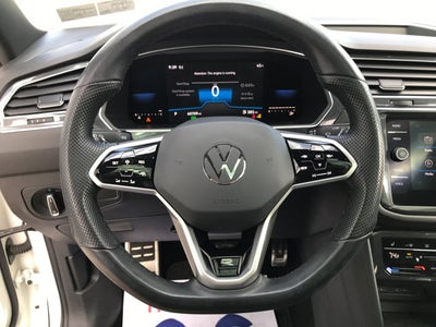 2022 Volkswagen Tiguan SE R-Line Black