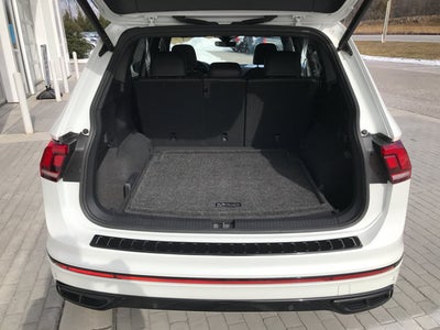 2022 Volkswagen Tiguan SE R-Line Black
