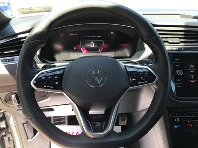 2024 Volkswagen Tiguan SE R-Line Black