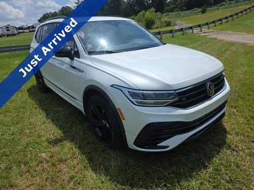 2024 Volkswagen Tiguan SE R-Line Black