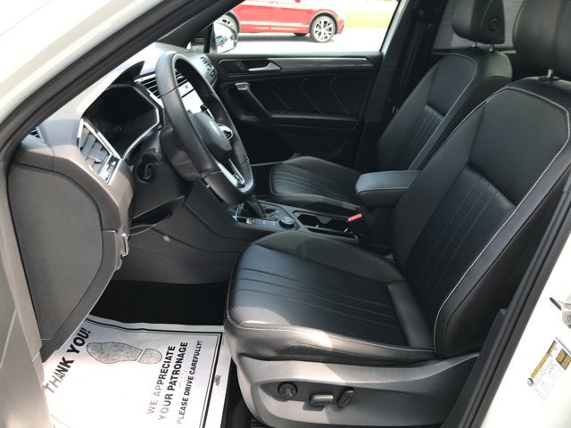 2024 Volkswagen Tiguan SE R-Line Black